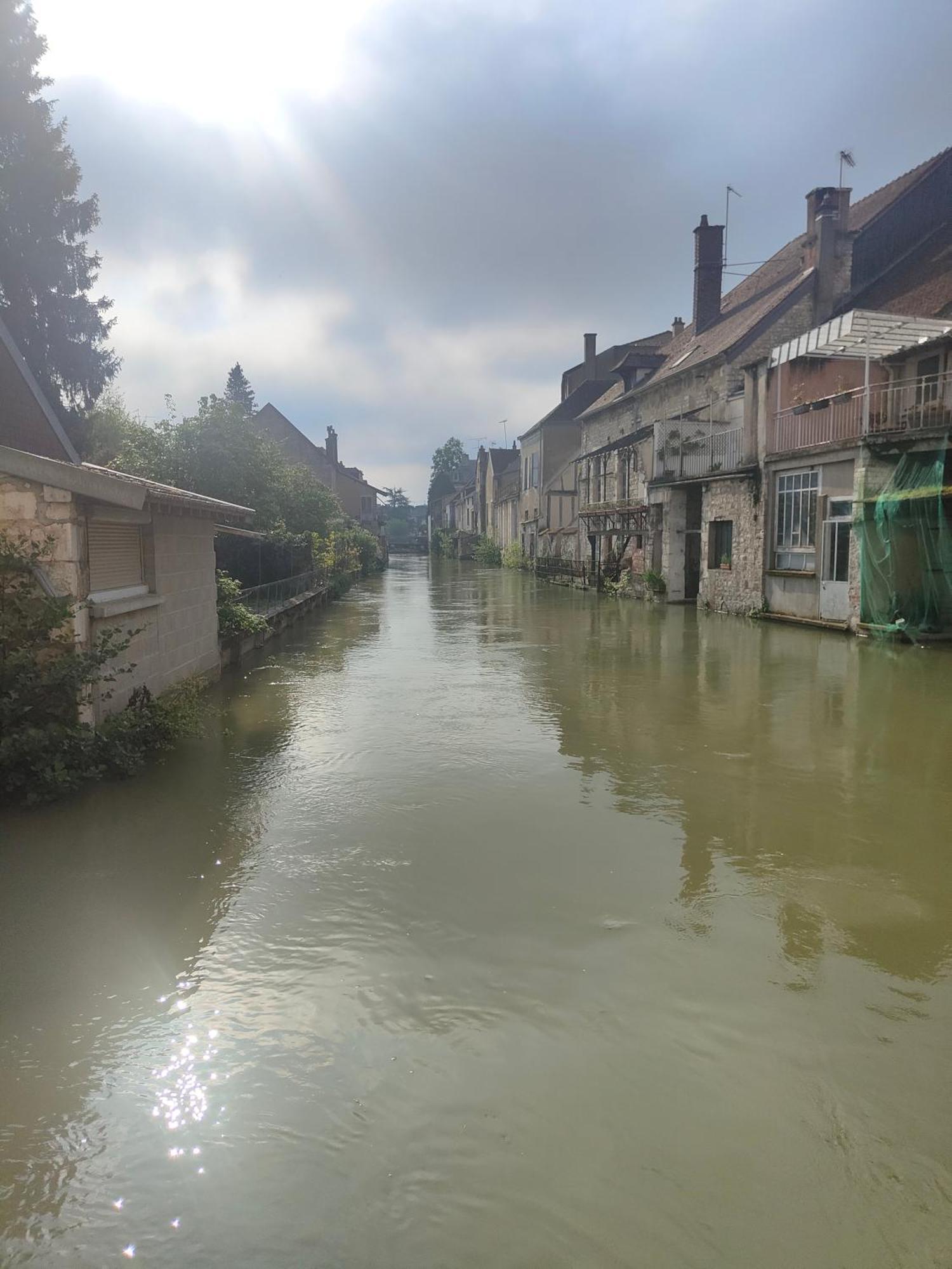 לינה וארוחת בוקר טונר La Taniere Des Tanneries מראה חיצוני תמונה